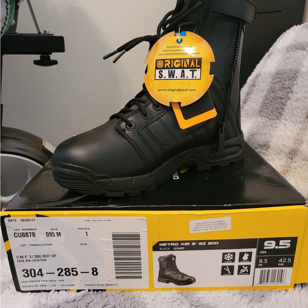 Men's Original Swat Black Tactical Boots New in Box